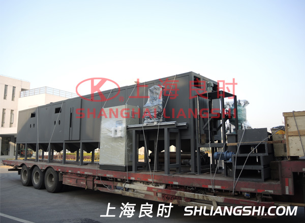 鋼管內(nèi)外壁自動噴砂機