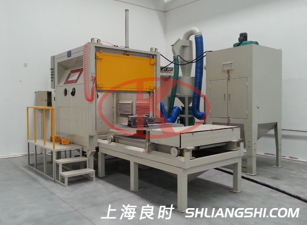 臺車自動轉(zhuǎn)盤式模具噴丸機(jī)/噴砂機(jī)